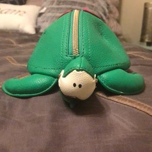 Betsy Johnson turtle clutch